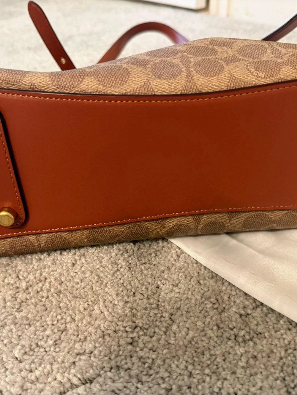 Coach shoulder hobo